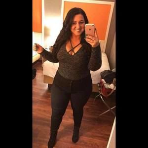 Meet your Posher, Skylar